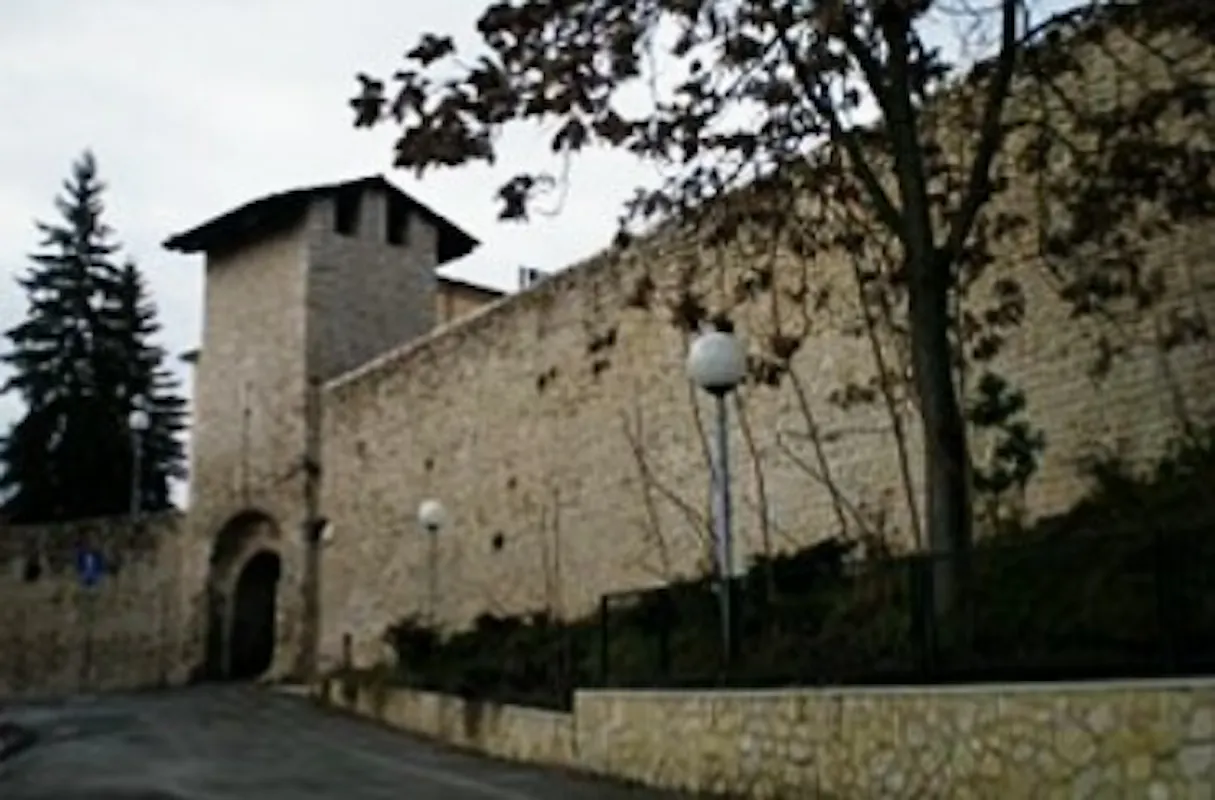 MURA CITTADINE | ph. FAI | © FAI - Fondo Ambiente Italiano MURA CITTADINE | ph. FAI | © FAI - Fondo Ambiente Italiano
