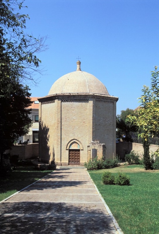 TEMPIETTO DI SANTA MARIA DEL TRICALLE