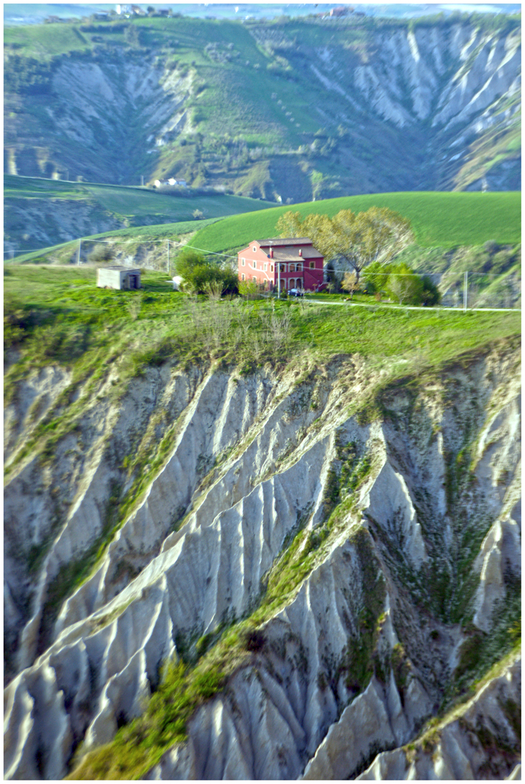 Facciamo il Sapone - Calanchi Di Atri - Riserva Naturale Regionale