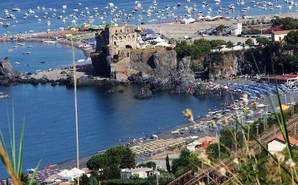 L'ISOLA DI DINO E SPIAGGIE ANTISTANTI