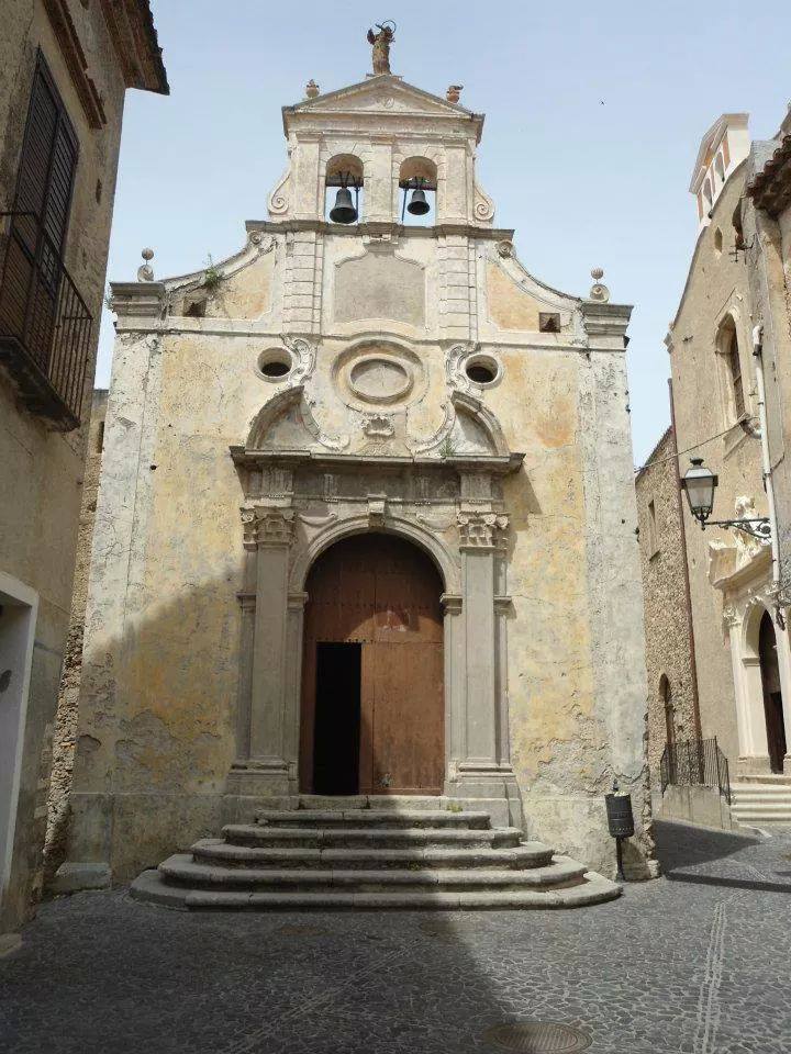 CHIESA DELL'ADDOLORATA