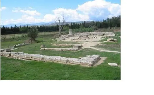 CENTOCAMERE E IL TEMPIO DI PERSEPHONE A LOCRI EPIZEPHIRI