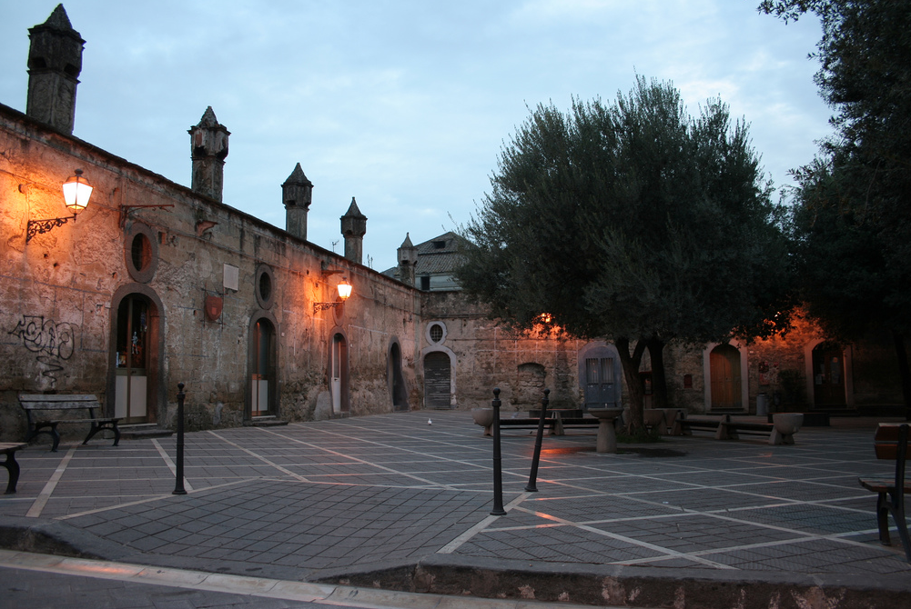 BORGO DI CASAPOZZANO