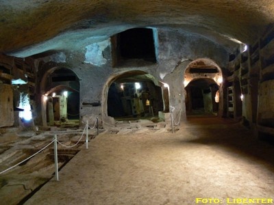 CATACOMBE DI SAN GENNARO