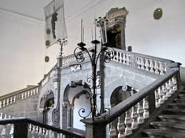 PALAZZO SERRA DI CASSANO