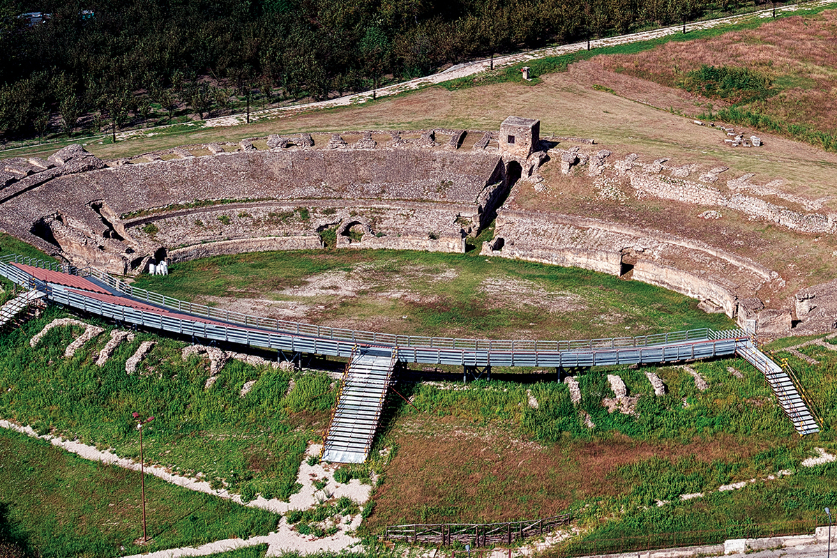 Anfiteatro di Avella