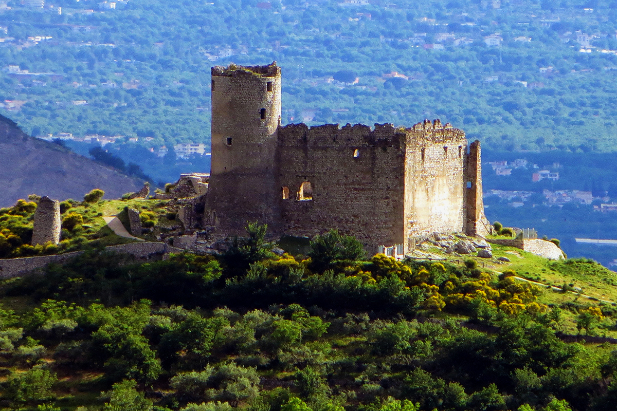 Castello normanno di Avella