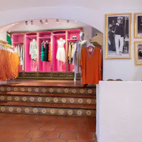 Boutique La Parisienne Boutique La Parisienne