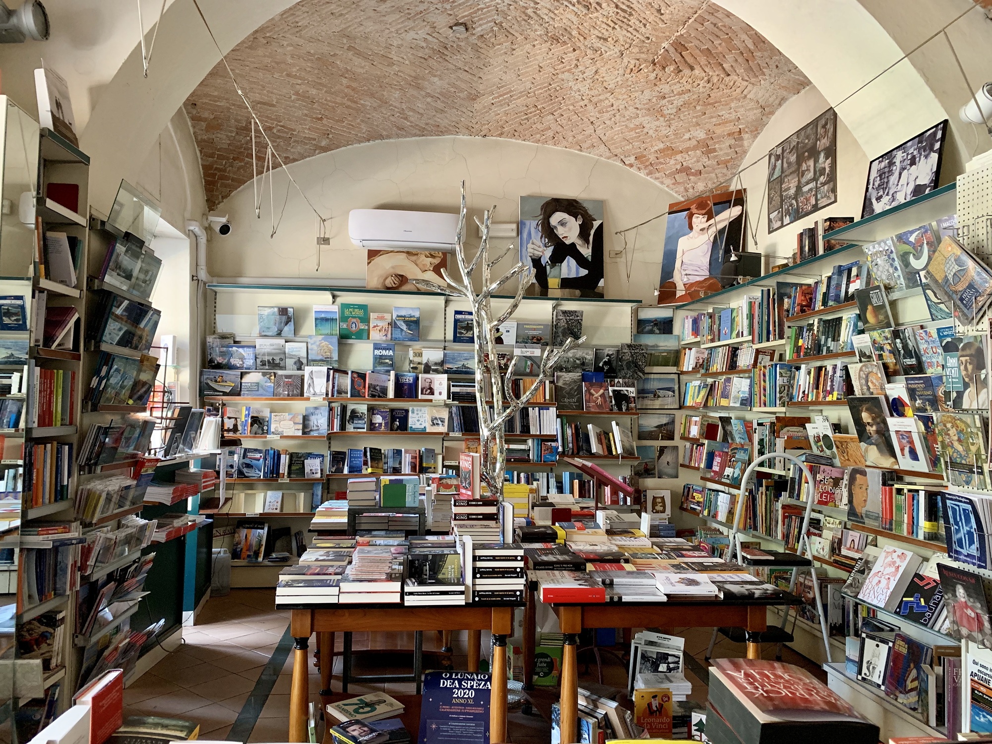 Libreria Ricci, La Spezia