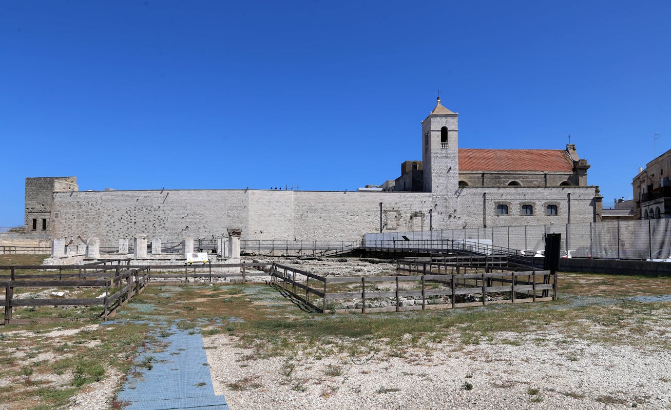 Museo Archelogico Santa Scolastica Bari Museo Archelogico Santa Scolastica Bari