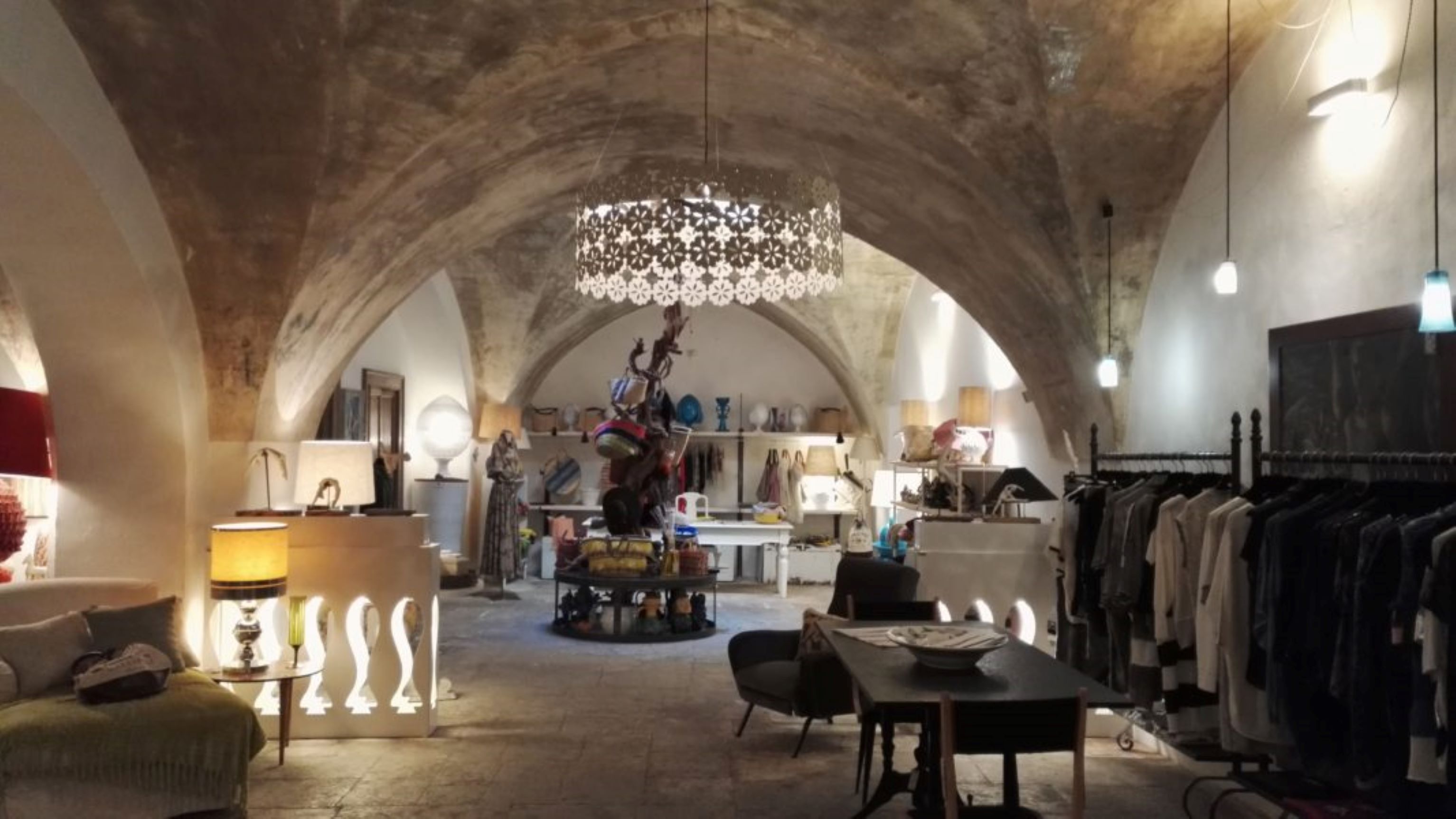 Blanc Living Store