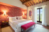 The Club House - Bedroom - Lapina Suite