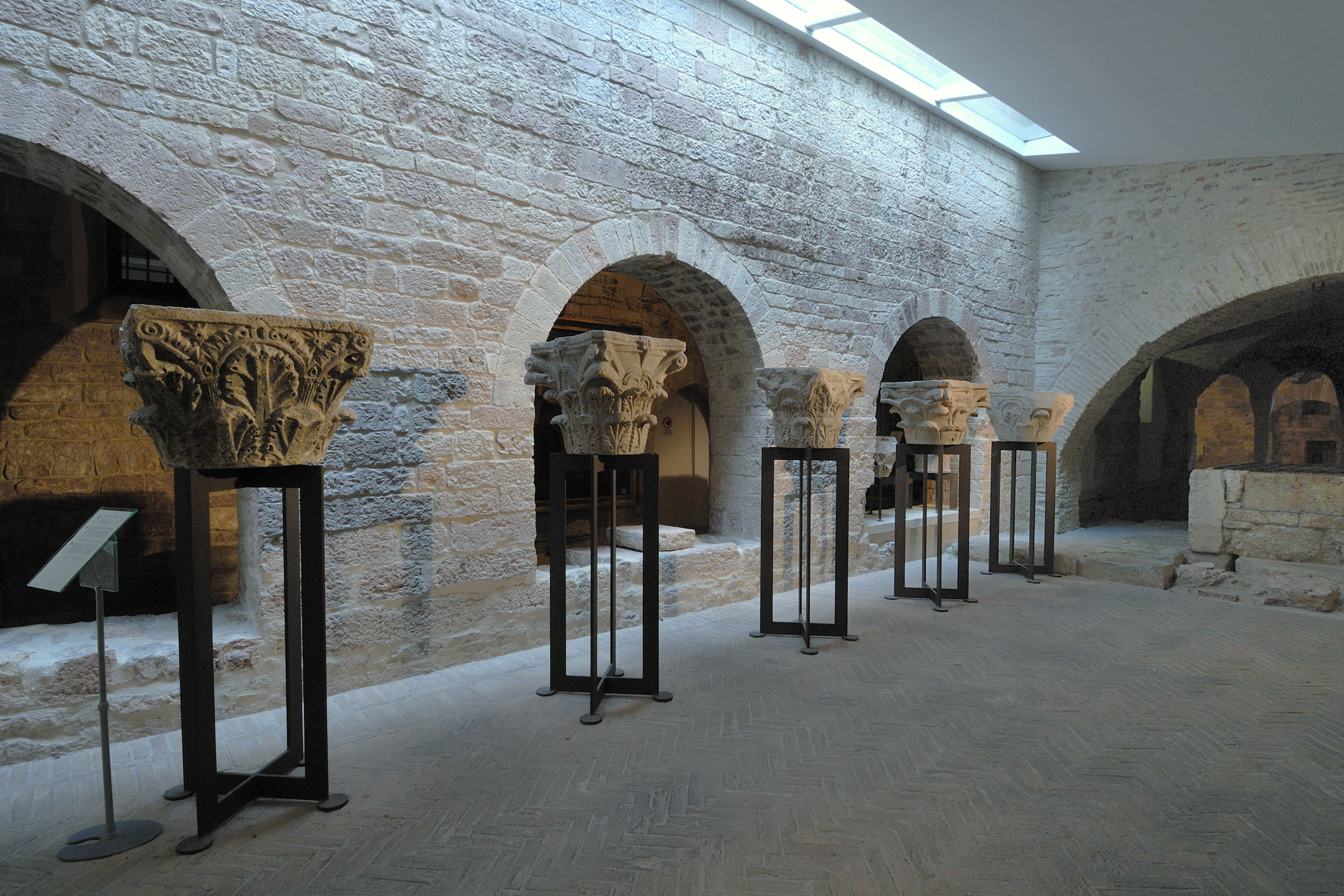 Cripta di San Rufino - Assisi