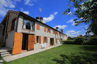 I GRILLI - bed & breakfast, Baone