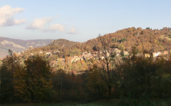 CASALI FRAZIONE DI MORFASSO