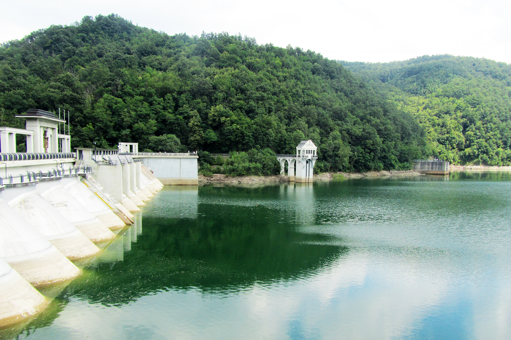 DIGA DEL MOLATO - LAGO DI TREBECCO