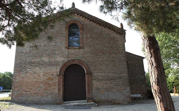 SANTUARIO MARIANO DELLA MADONNA DEL PINO