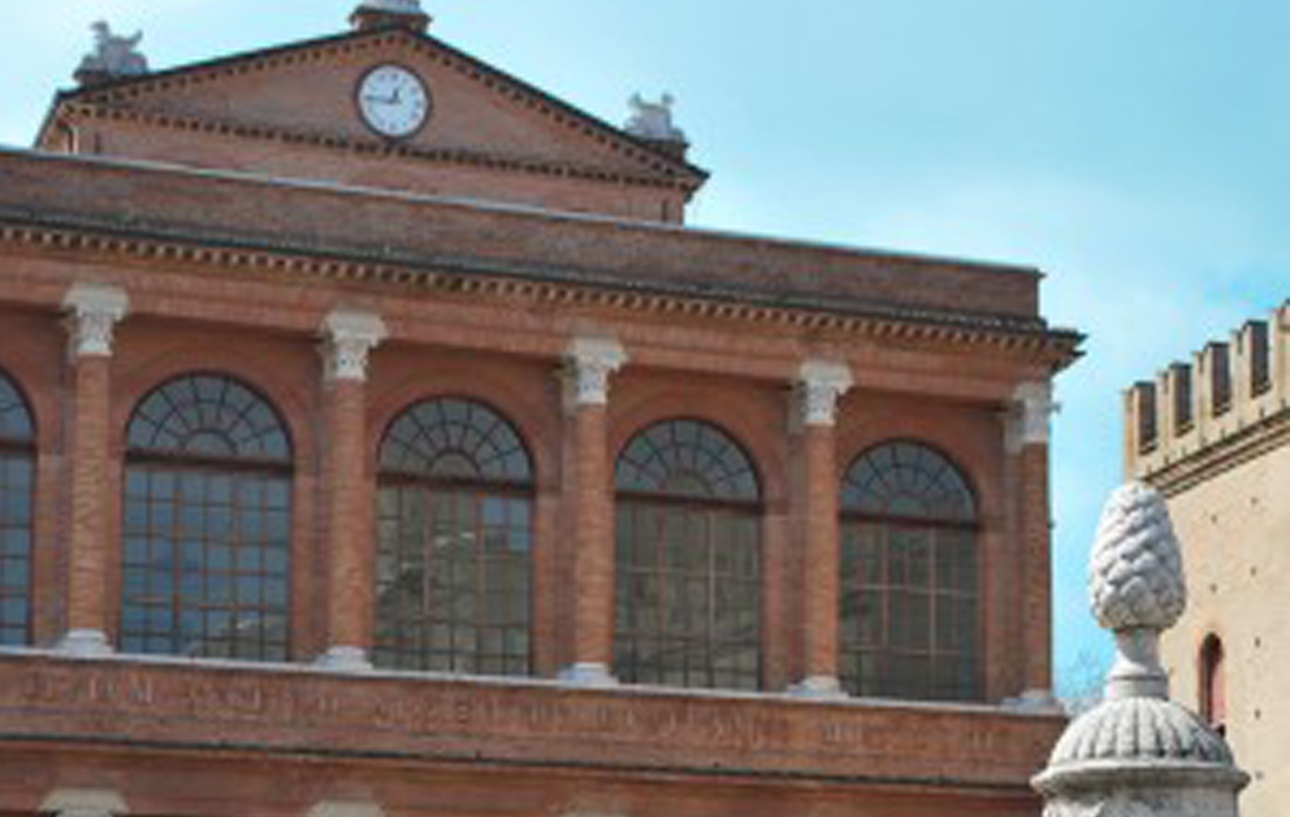 TEATRO AMINTORE GALLI