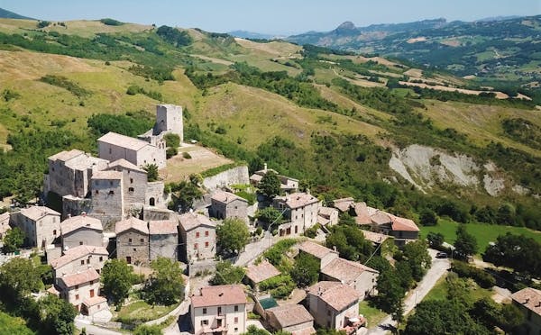 BORGO DI PETRELLA GUIDI