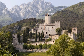 Castello di Avio
