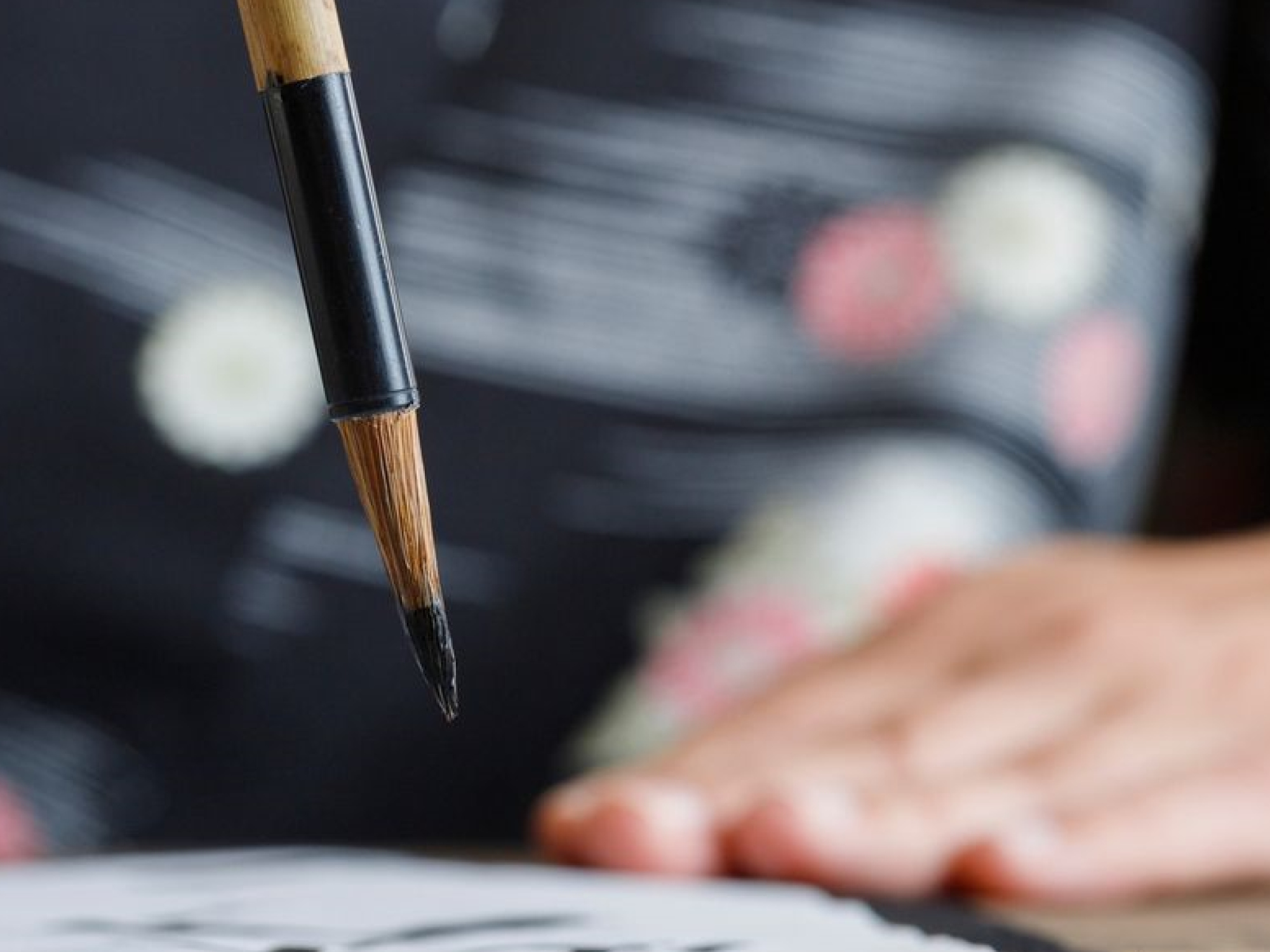 Gli auguri a mano libera: laboratorio di scrittura calligrafica