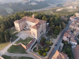 CORNICI INDIMENTICABILI. VISITA AL CASTELLO REALE DI GOVONE.