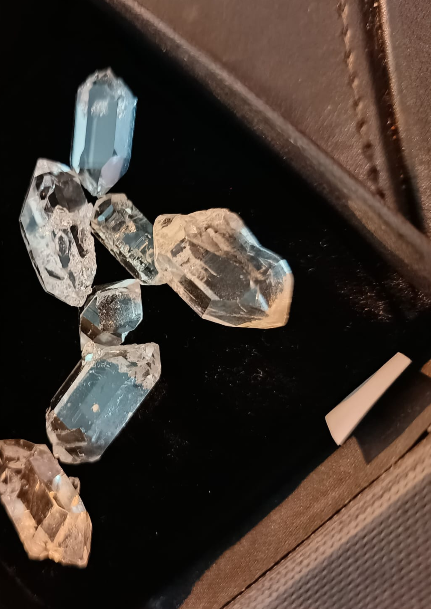 Viaggio nel mondo dei minerali in Calabria. Parliamo di pietre e preziosi