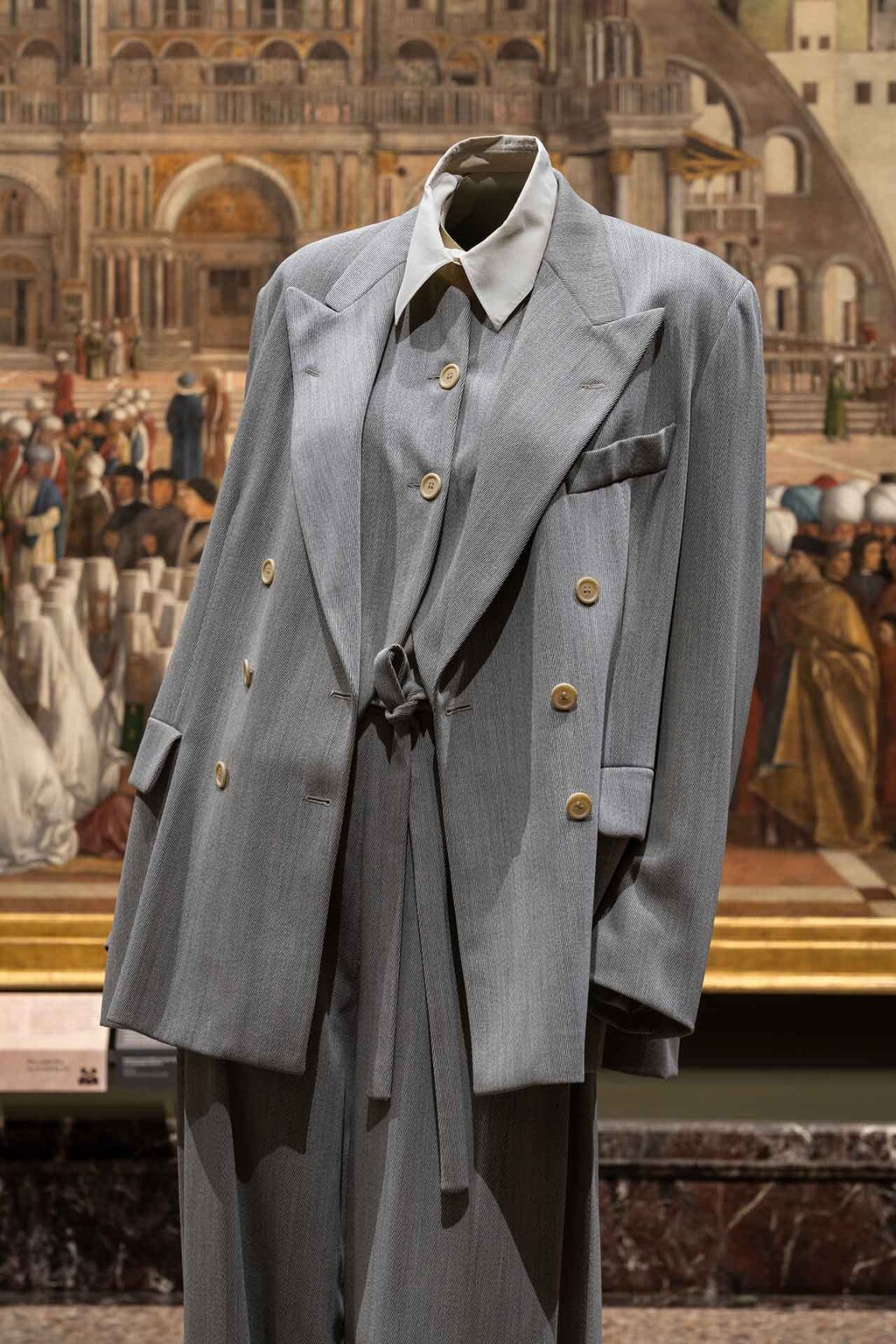 Visita alla mostra “Giorgio Armani. Milano, per amore” alla Pinacoteca di Brera