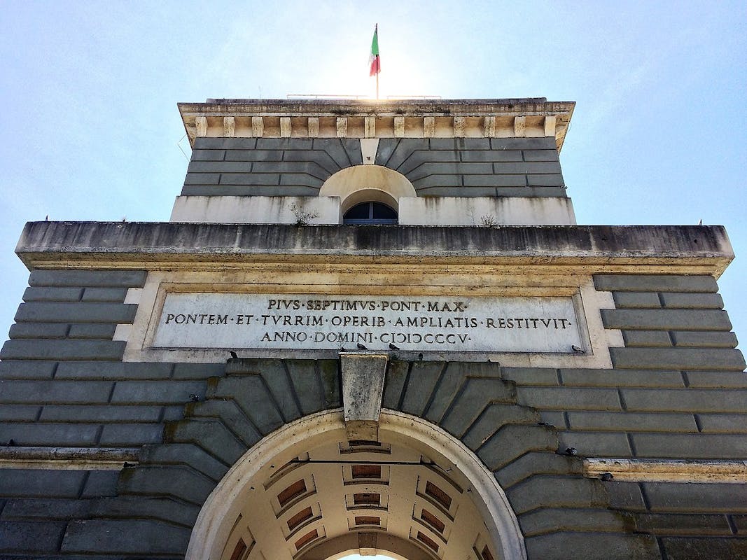 LA TORRETTA VALADIER A PONTE MILVIO - In Hoc Signo Vinces LA TORRETTA VALADIER A PONTE MILVIO - In Hoc Signo Vinces