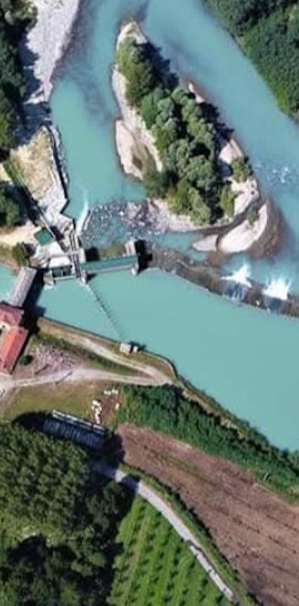 PASSEGGIANDO FRA I CANALI