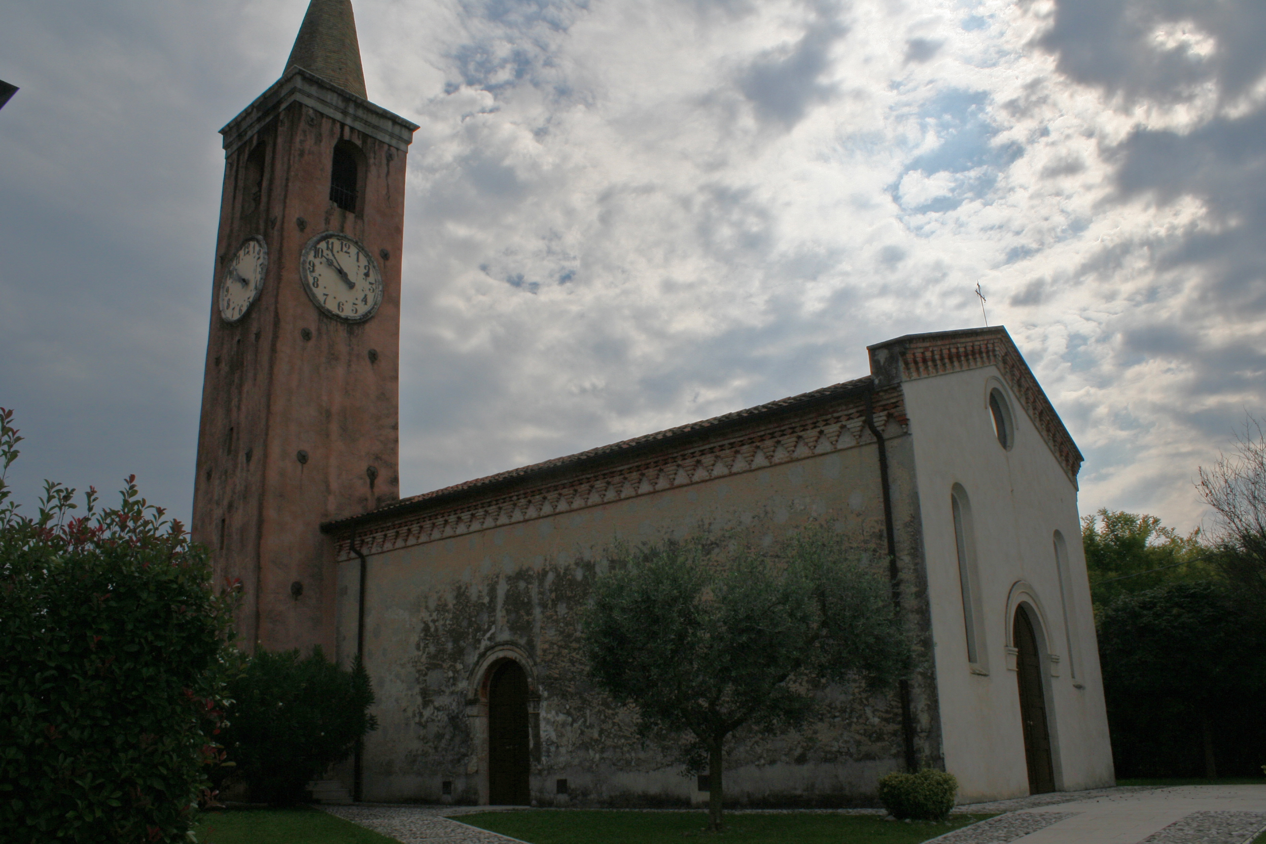 CHIESA DI SAN PIETRO
