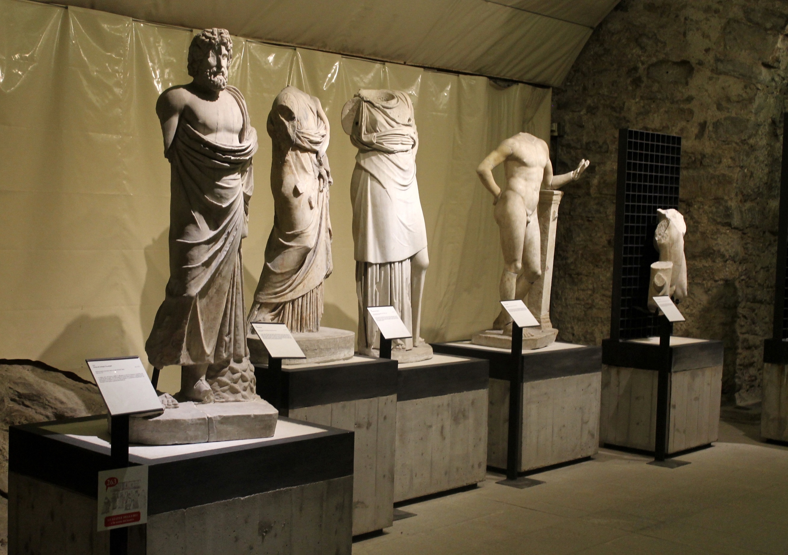 BASTIONE LALIO - LAPIDARIO TERGESTINO