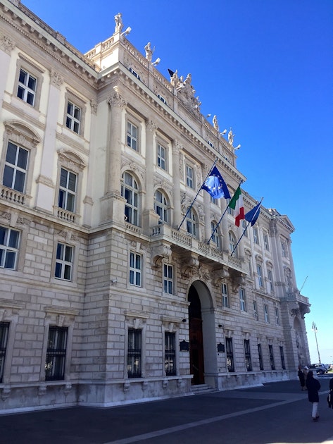 EX PALAZZO DEL LLOYD TRIESTINO ORA PALAZZO DELLA REGIONE I Luoghi del