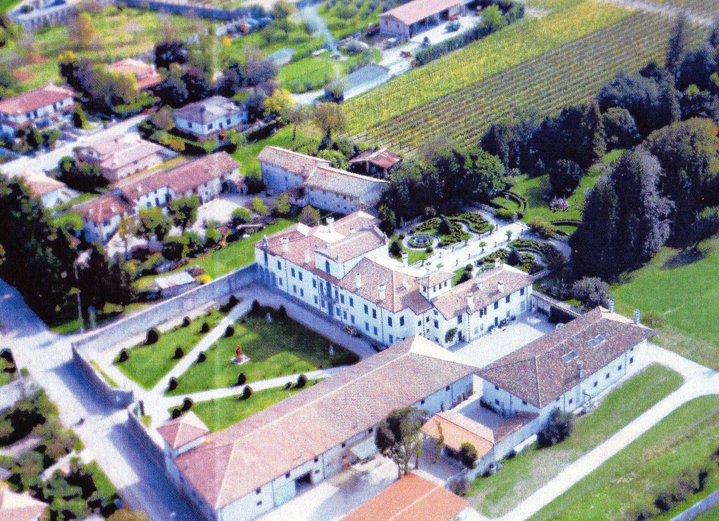 VILLA DE CLARICINI DORNPACHER