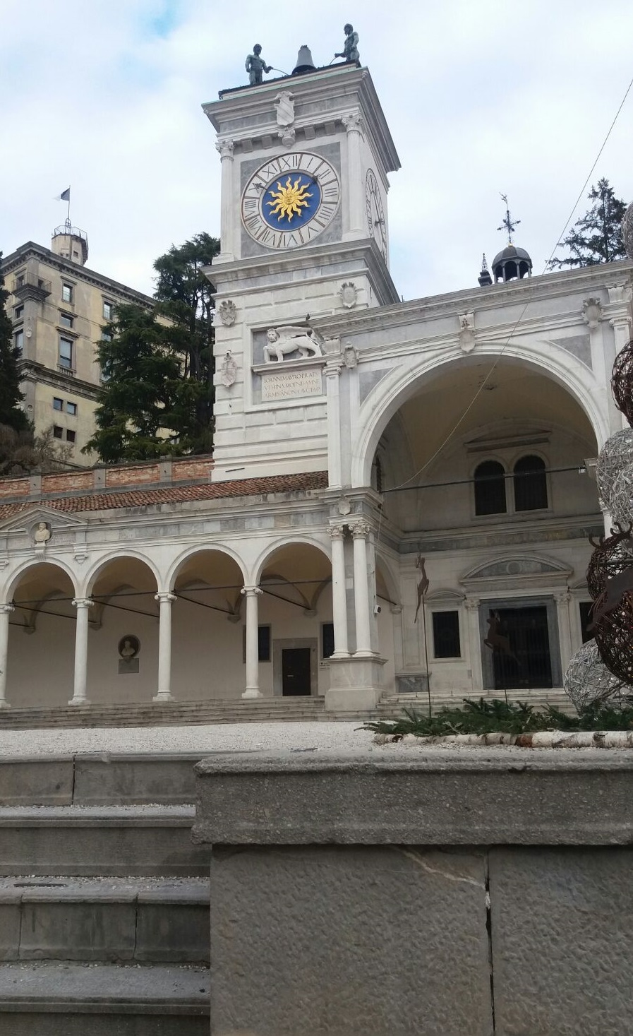 TORRE DELL'OROLOGIO DI PIAZZA CONTARENA
