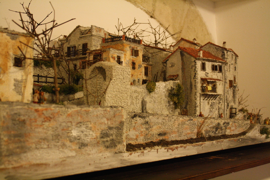 ALATRI IN MINIATURA