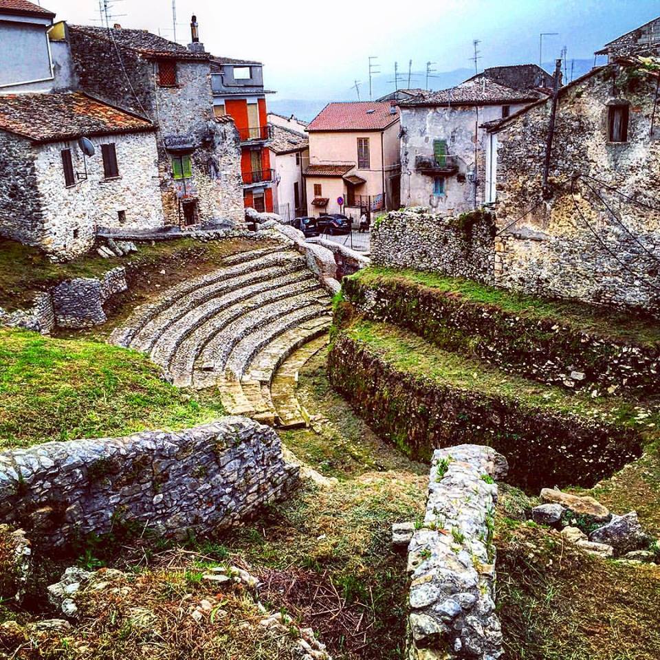 TEATRO ROMANO 