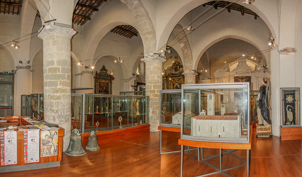 MUSEO CIVICO "COLA FILOTESIO"
