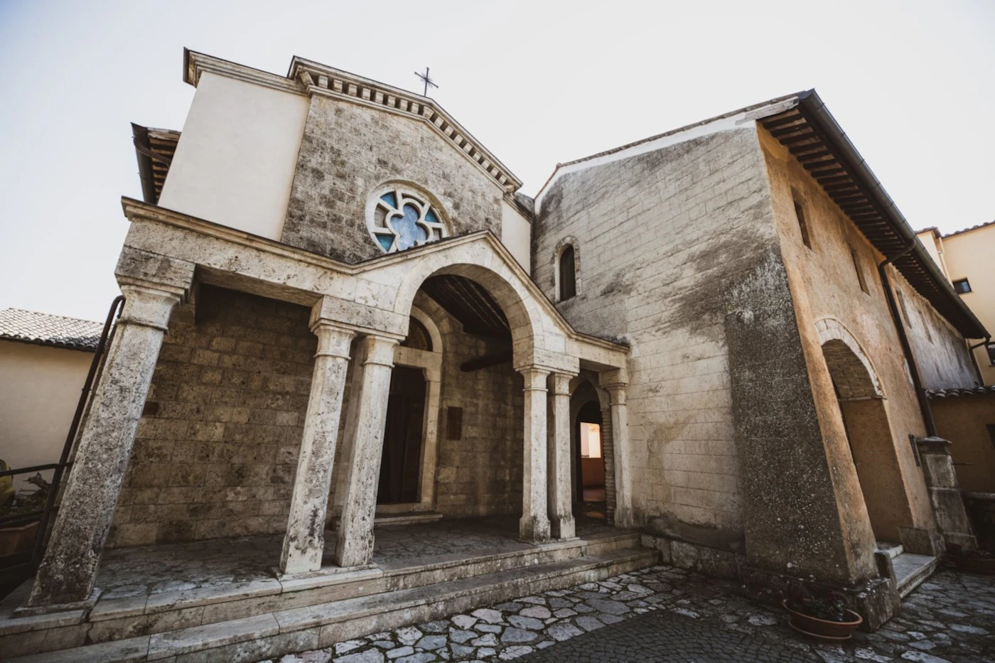 SANTUARIO FRANCESCANO FONTE COLOMBO I Luoghi Del Cuore FAI