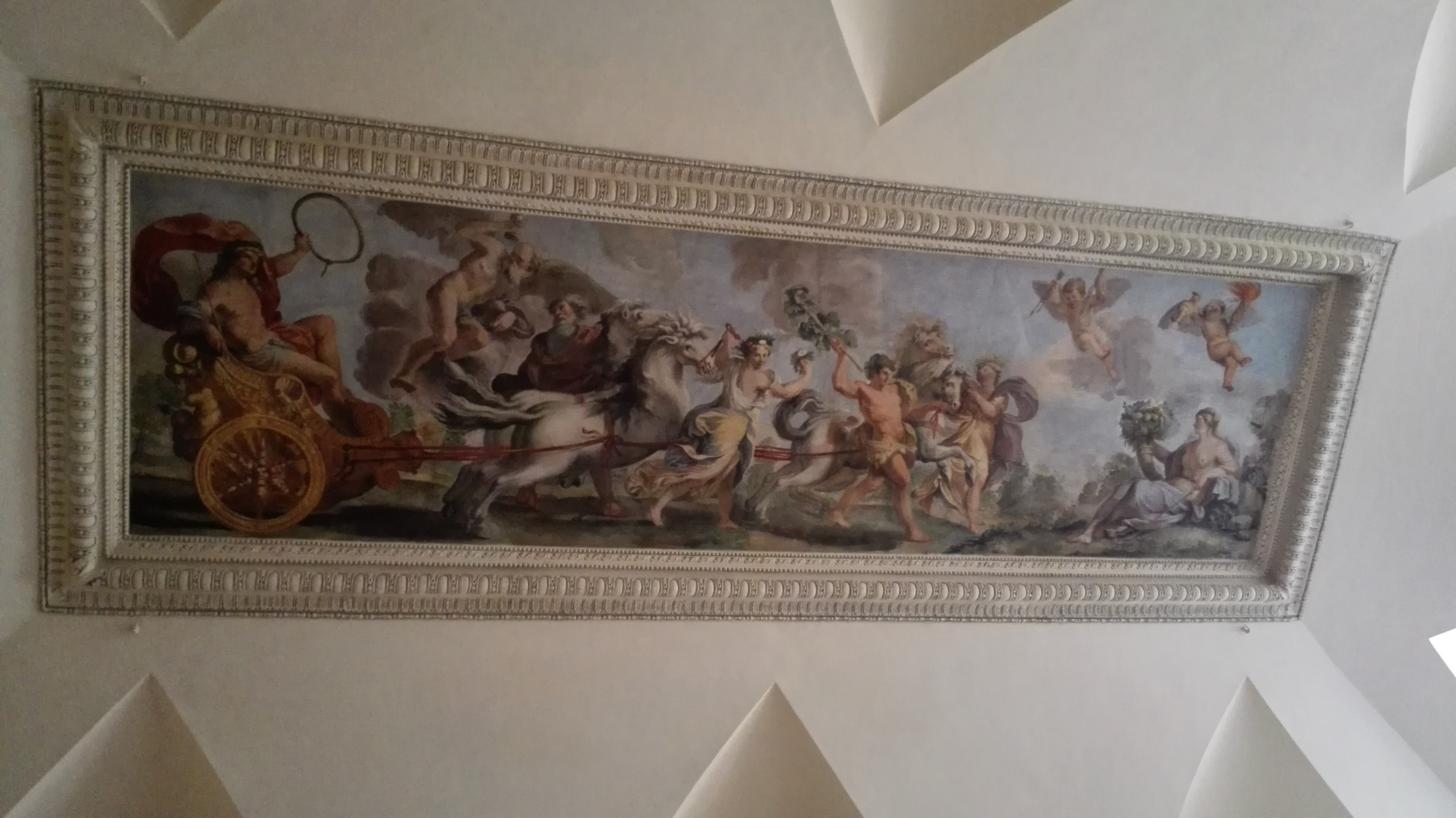 PALAZZO BONCOMPAGNI-CORCOS 