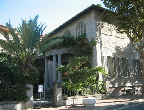 BIBLIOTECA CIVICA