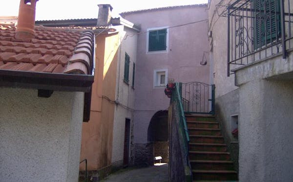 CENTRO STORICO DI ZIONA