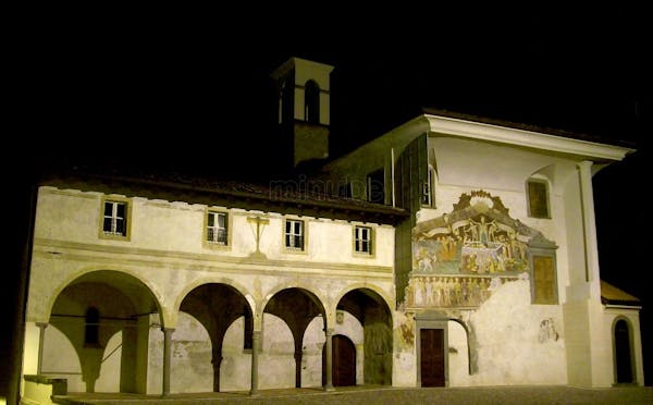 AFFRESCO SU PARETE ESTERNA DELL'ORATORIO DEI DISCIPLINI - DANZA MACABRA/TRIONFO DELLA MORTE