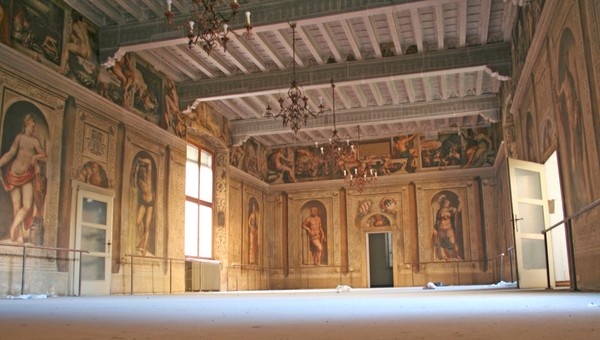 PALAZZO AVOGADRO DETTO DIETRO ALLA LOGGIA -SALONE AFFRESCATO DA LATTANZIO GAMBARA NEL XV SEC.