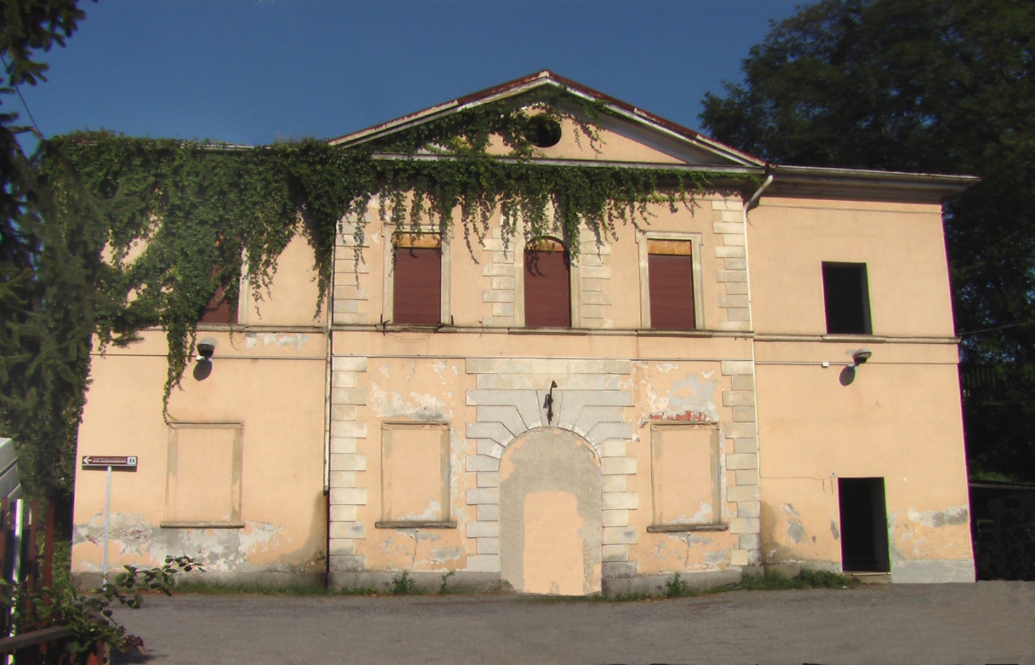 STAZIONE FERROVIARIA