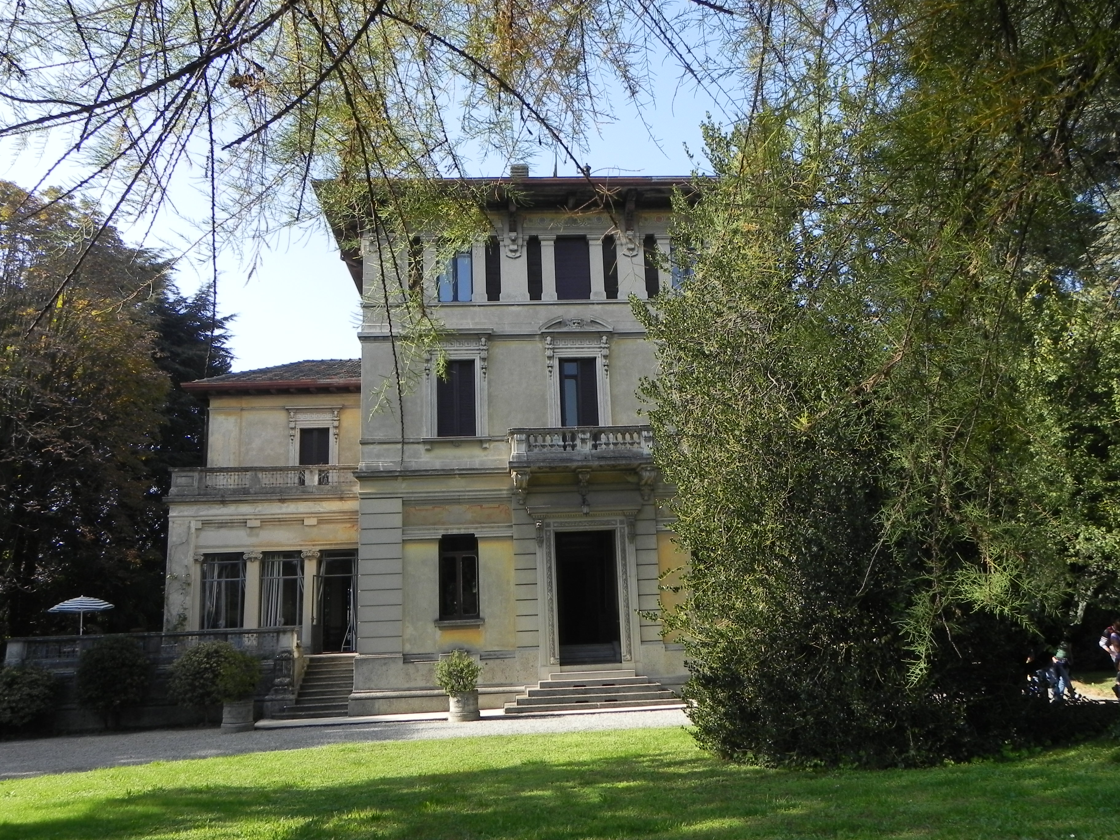 VILLA AMBROSINI SPINELLI