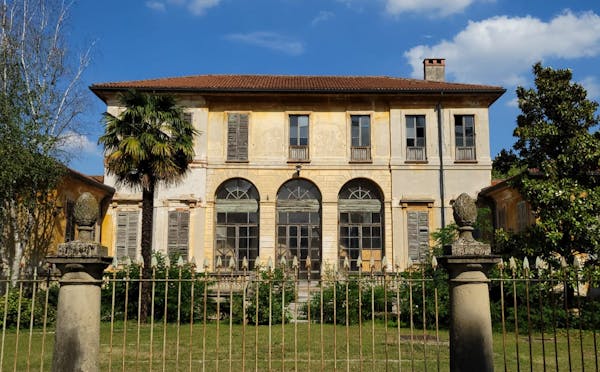 VILLA MIRABELLINO DEL PARCO DELLA REGGIA DI MONZA