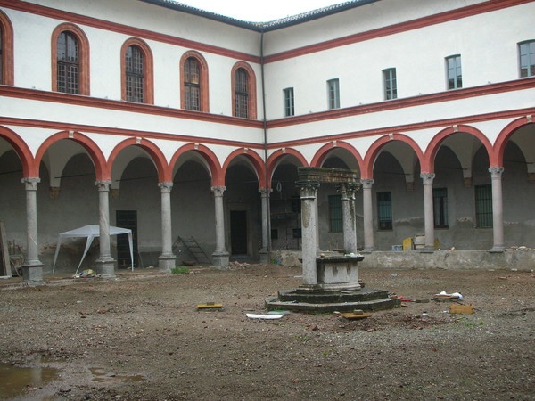 ANTICA CANONICA E PALAZZO VISCONTI