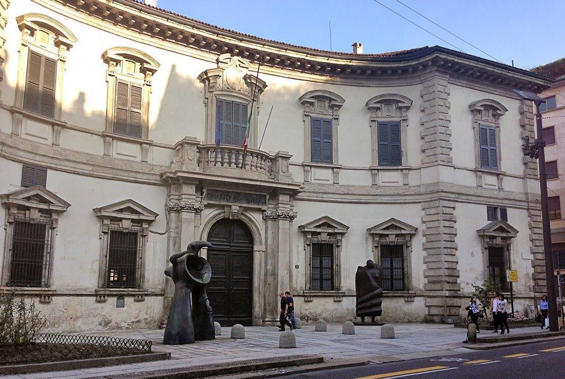 PALAZZO DEL SENATO | I Luoghi Del Cuore - FAI