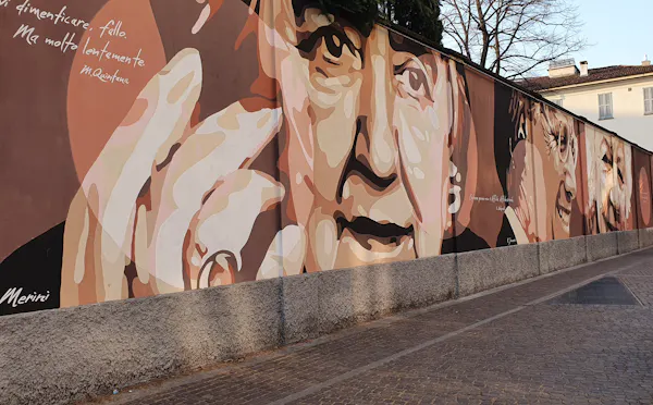 Street Art in Piazza Cardinal Ferrari